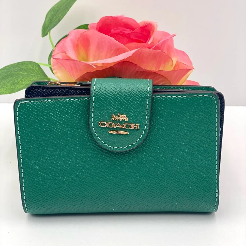 Coach Medium Corner Zip Wallet - Picture 2 of 11